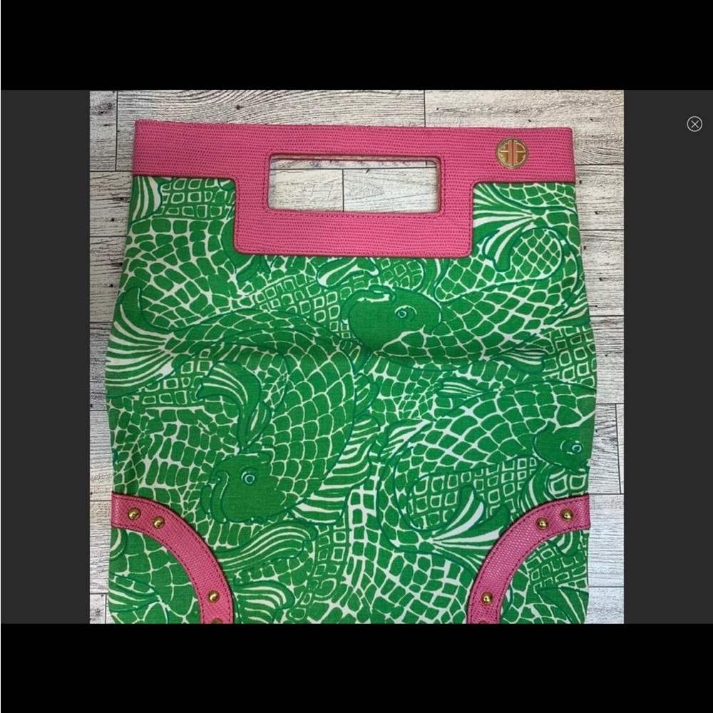 Lilly Pulitzer Clutch Purse, EUC